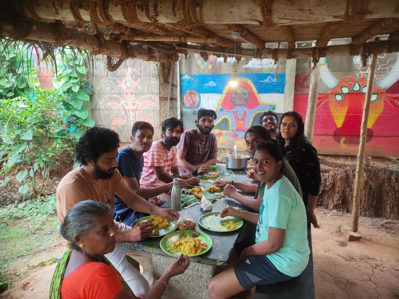 Time Travellers Hostel Auroville Exteriér fotografie
